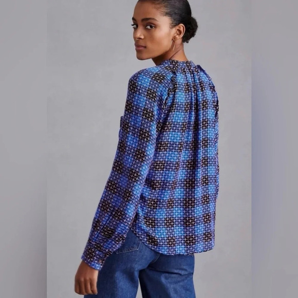 PILCRO by ANTHROPOLOGIE Plaid Buttondown Shirt in Blue Motif - Picture 3 of 10